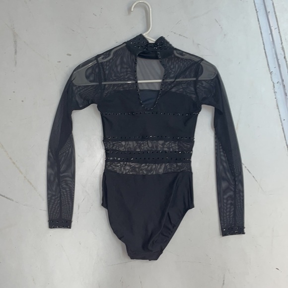 custom eleve performance leo / w/ crystals XS adult - Picture 2 of 3